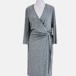 BNWT Halston Women's Size MediumDress Wrap 3/4 Sleeve Gray VNeck Beaded Neckline